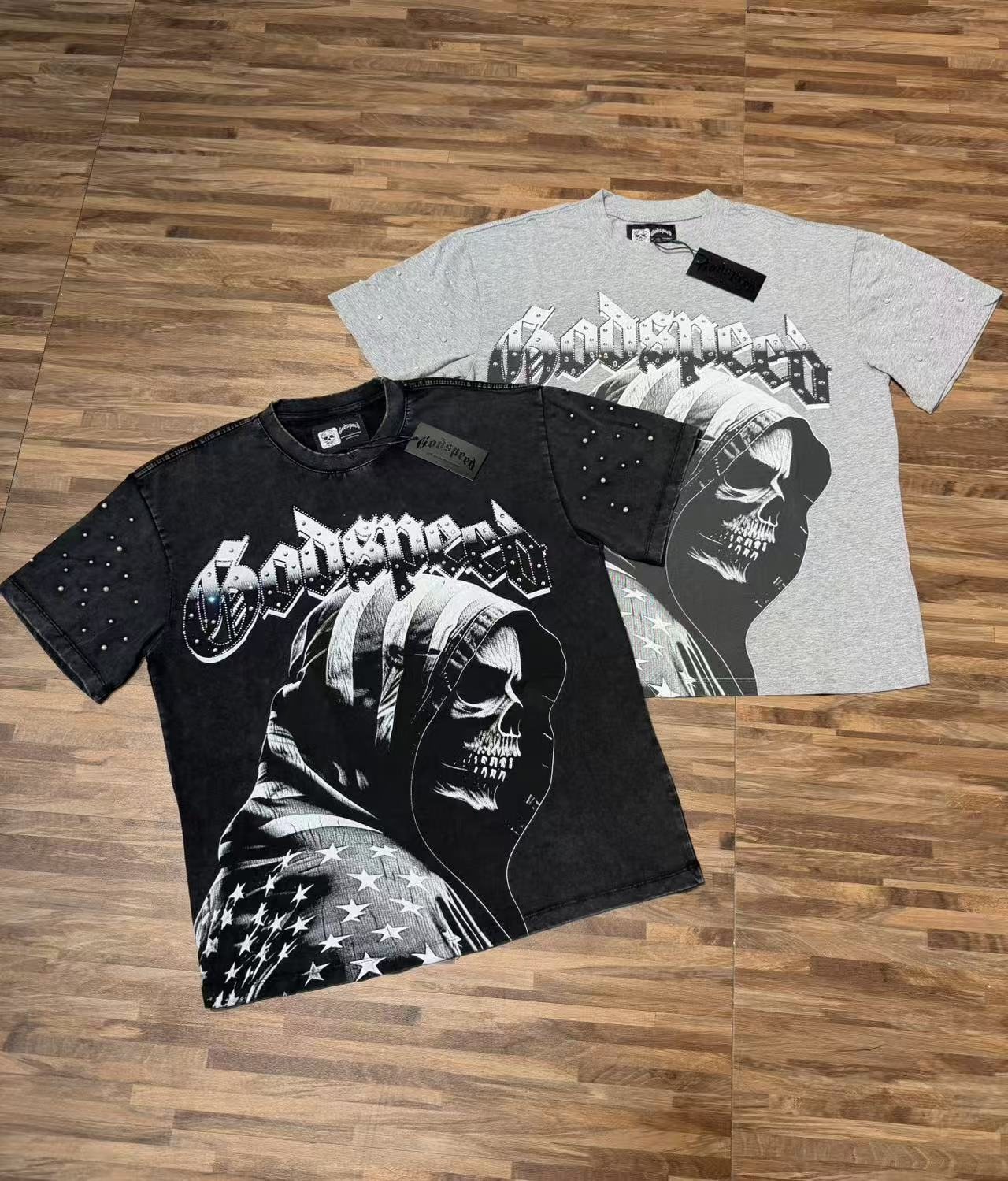 Godspeed Hooded Skull Graphic Studded-Sleeve T-Shirt — context