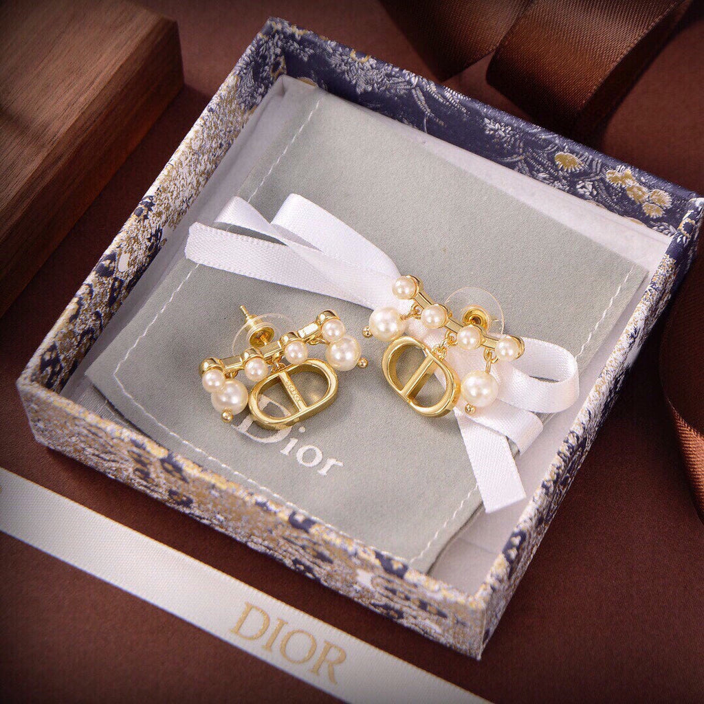 Dior Tribales Pearls 18K Gold Earrings