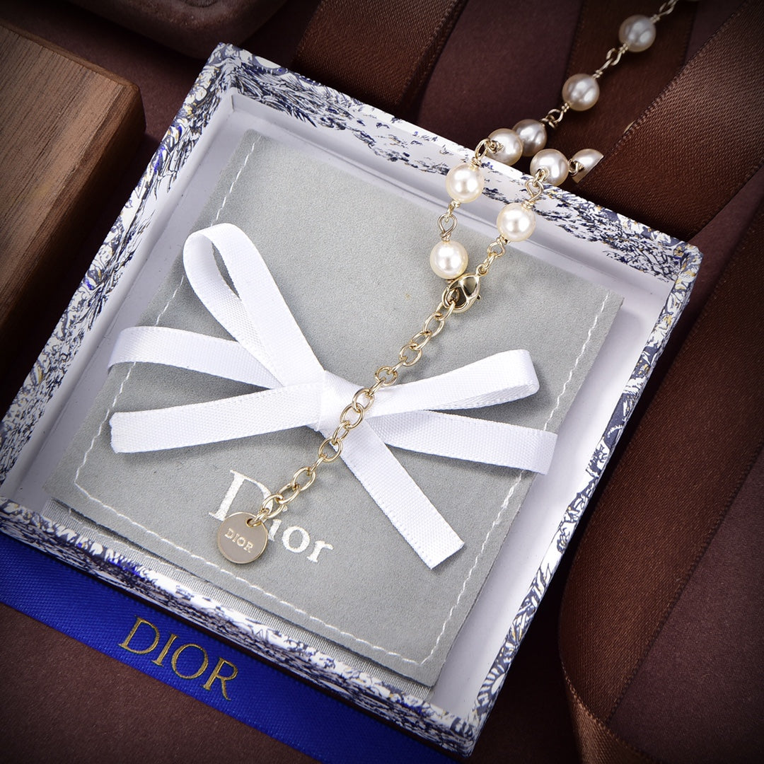 Dior Metamorphose Choker 18K Gold Necklace