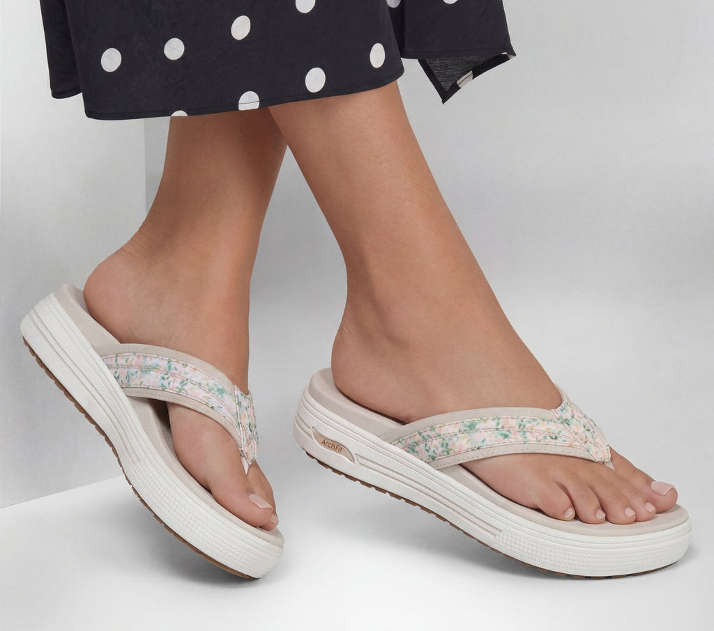 Arch Fit Arcade Sandal - Flora Friends